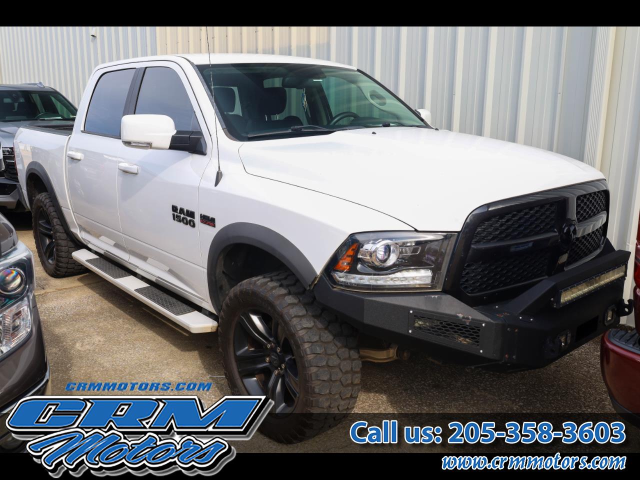 2017 RAM 1500 Night 4x4 Crew Cab 5'7" Box