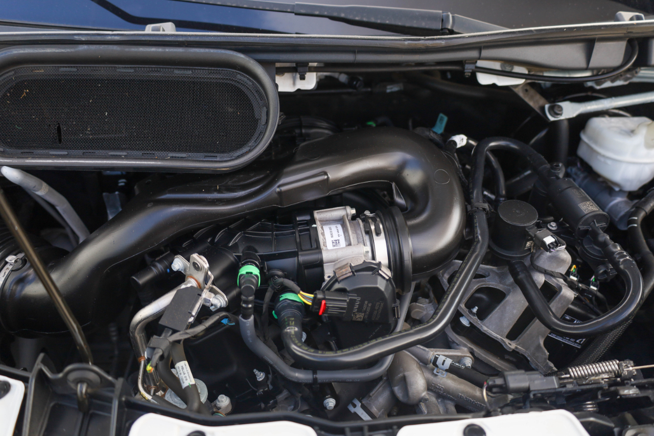 Ford Transit Cargo Van T-350 148" EL Hi Rf 9500 GVWR RWD 2022