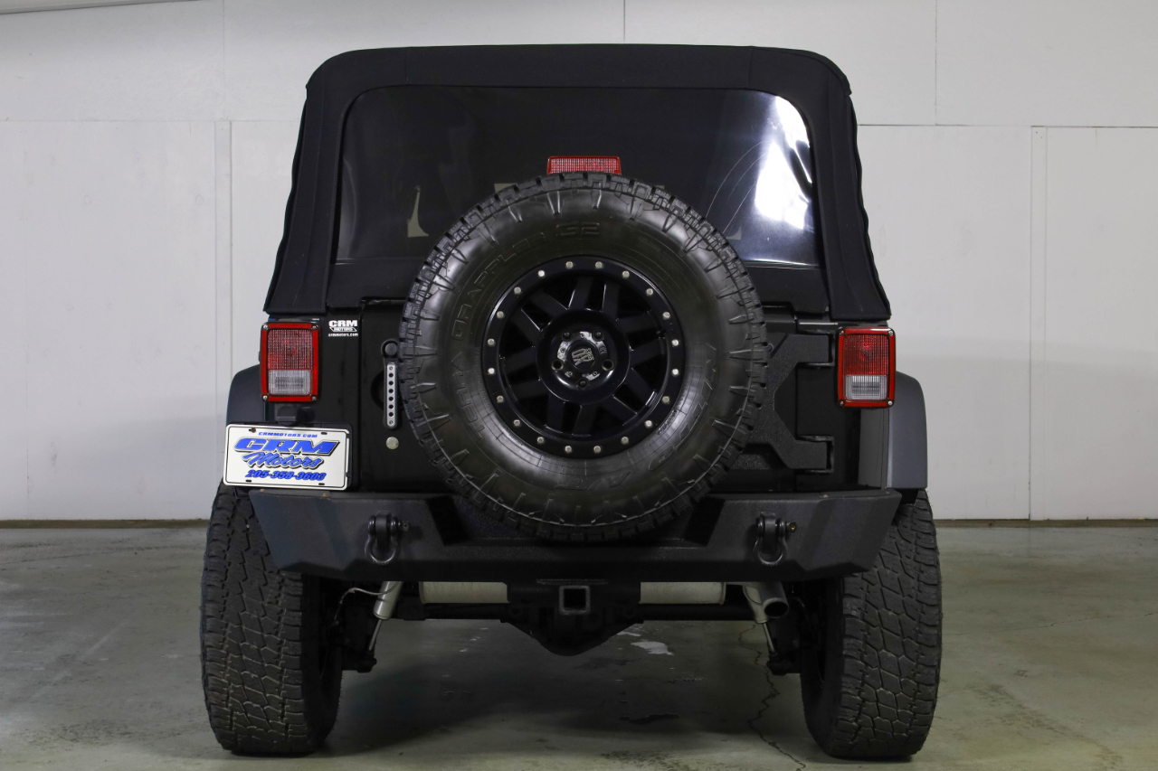 2017 Jeep Wrangler Unlimited Rubicon photo 4