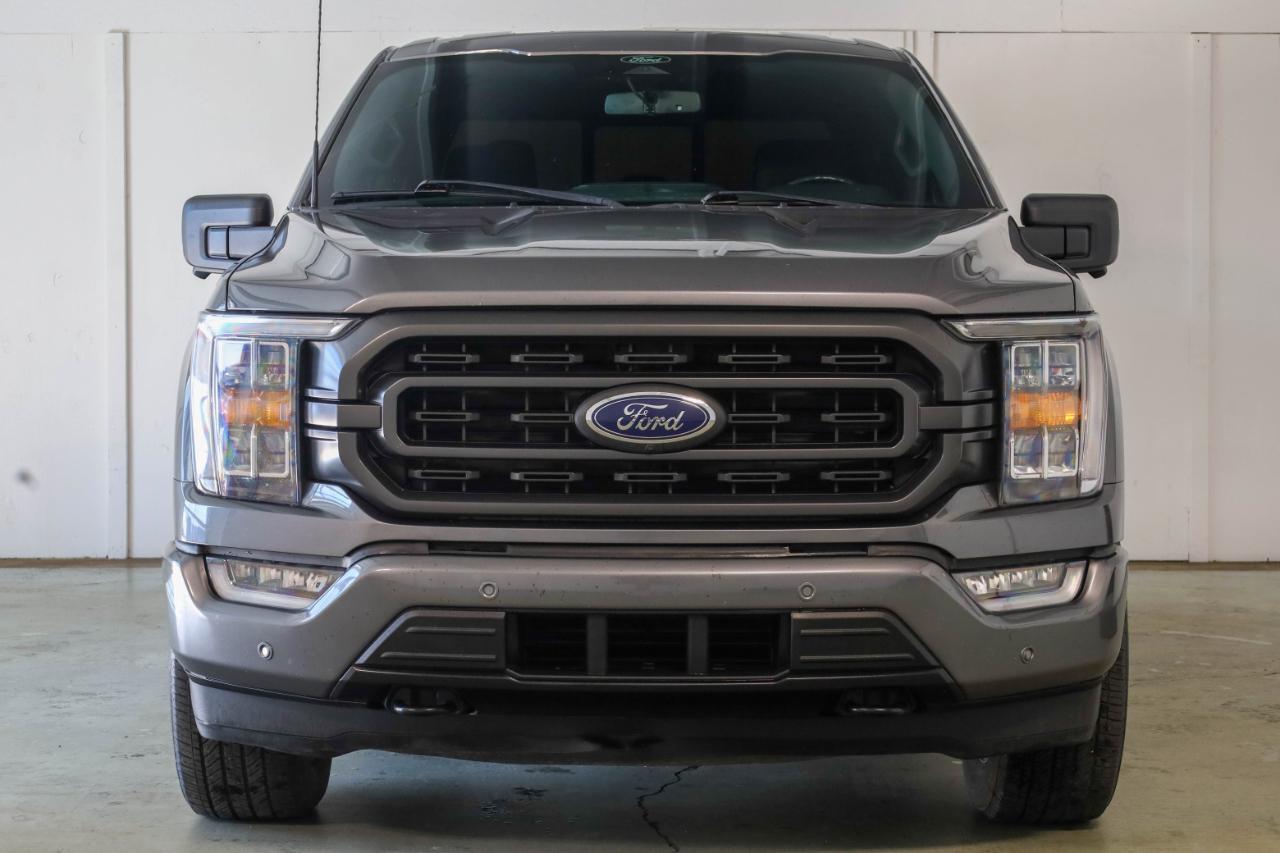 Ford F-150 4WD SuperCrew 145" XLT 2022