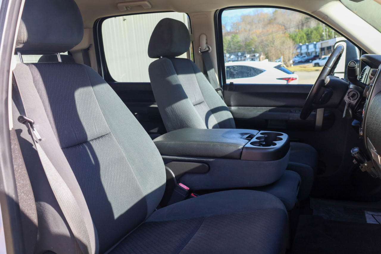 GMC Sierra 3500HD 4WD Crew Cab 167" DRW SLE 2009