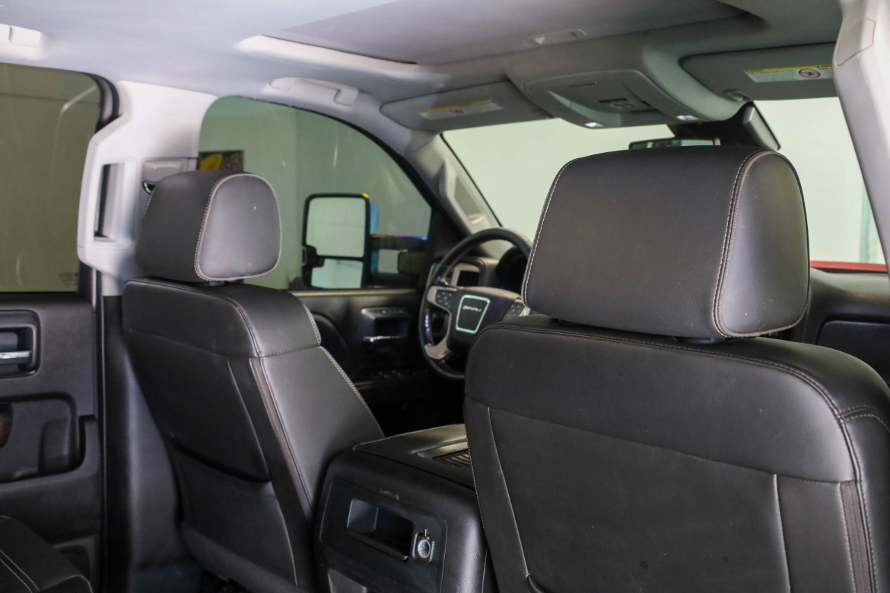 GMC Sierra 2500HD 4WD Crew Cab 153.7" Denali 2019