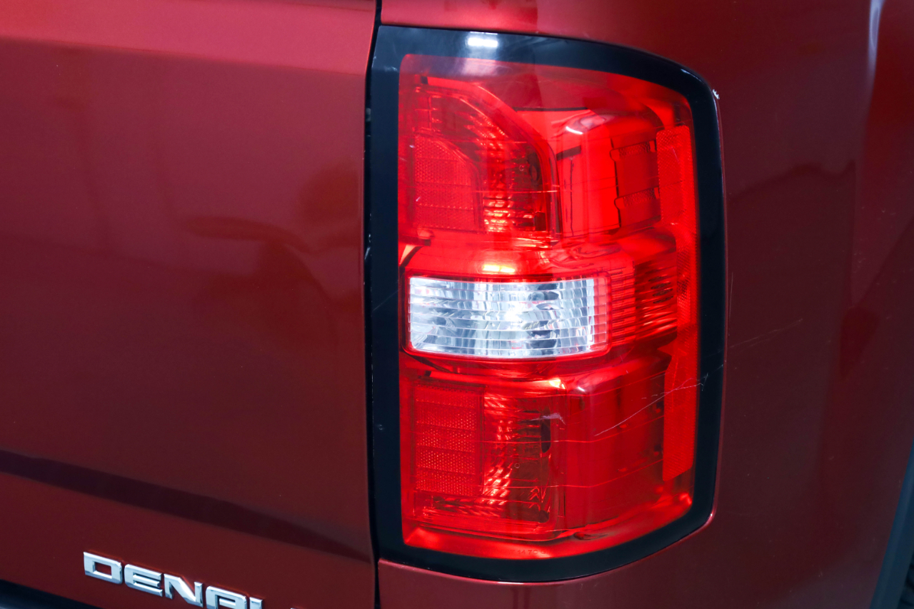 GMC Sierra 2500HD 4WD Crew Cab 153.7" Denali 2019