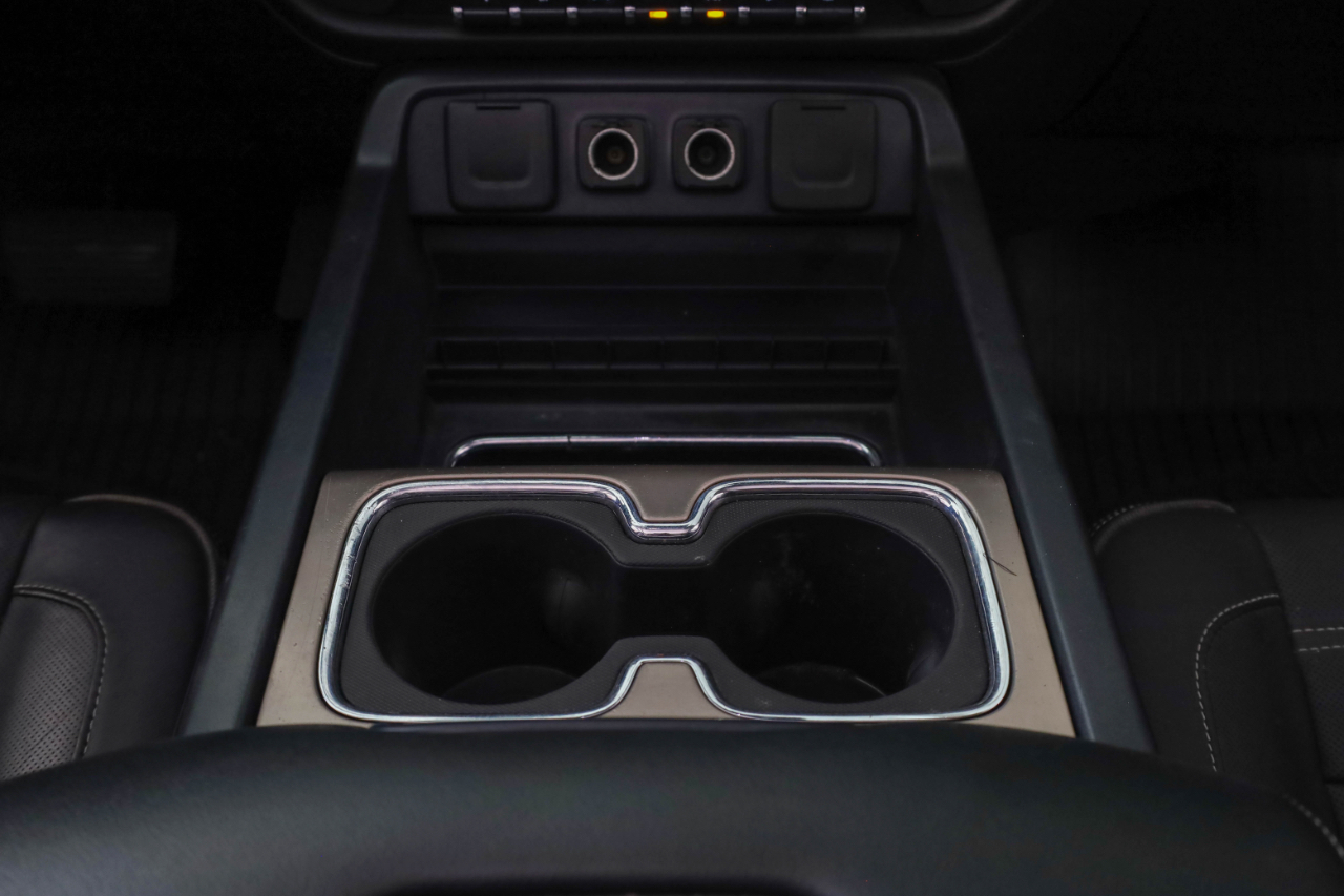 GMC Sierra 2500HD 4WD Crew Cab 153.7" Denali 2019