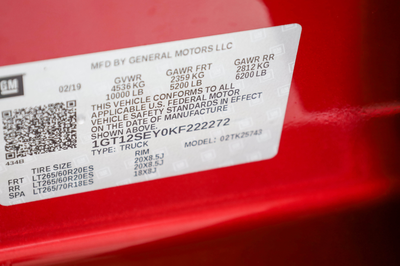 GMC Sierra 2500HD 4WD Crew Cab 153.7" Denali 2019