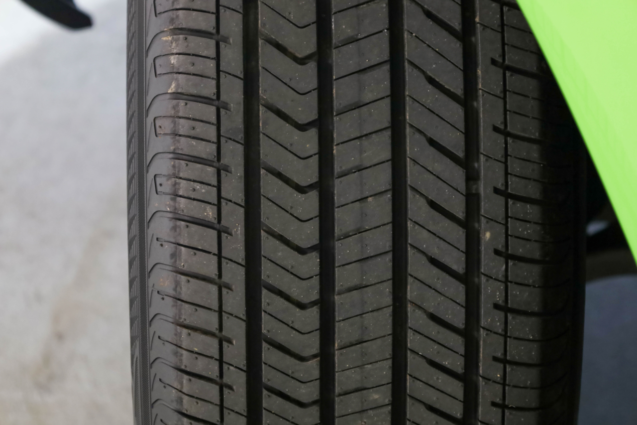 RAM 1500 Sport 4x4 Crew Cab 5'7" Box 2017