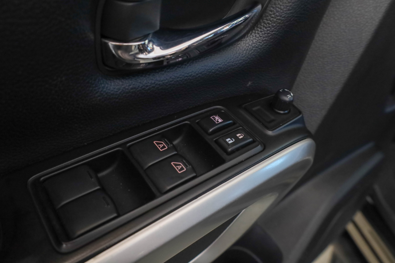 Nissan Titan XD 4x4 Gas Crew Cab PRO-4X 2019