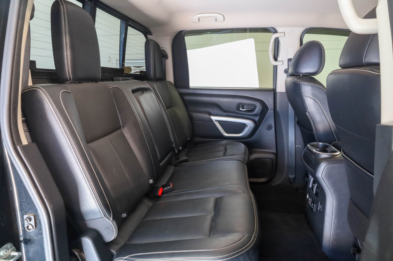 Nissan Titan XD 4x4 Gas Crew Cab PRO-4X 2019