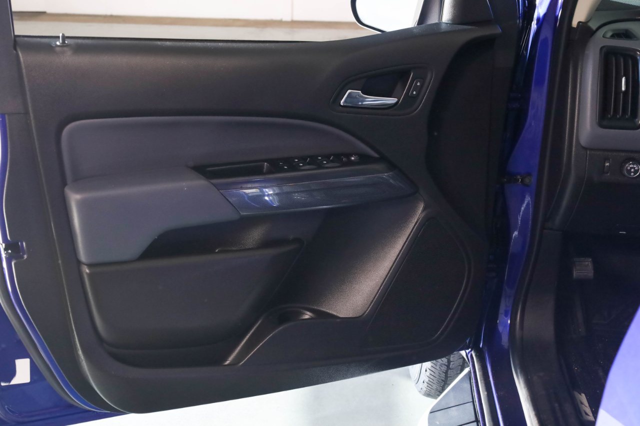 Chevrolet Colorado 4WD Crew Cab 140.5" Z71 2017