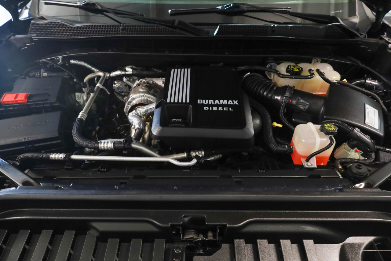 GMC Sierra 1500 4WD Crew Cab 147" Denali 2021