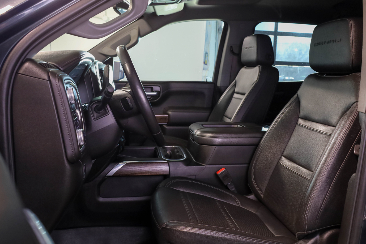 GMC Sierra 1500 4WD Crew Cab 147" Denali 2021