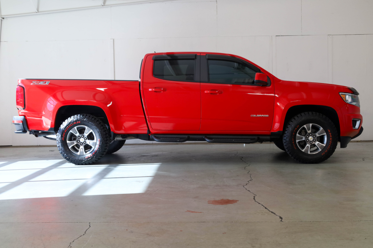 Chevrolet Colorado 4WD Crew Cab 140.5" Z71 2017