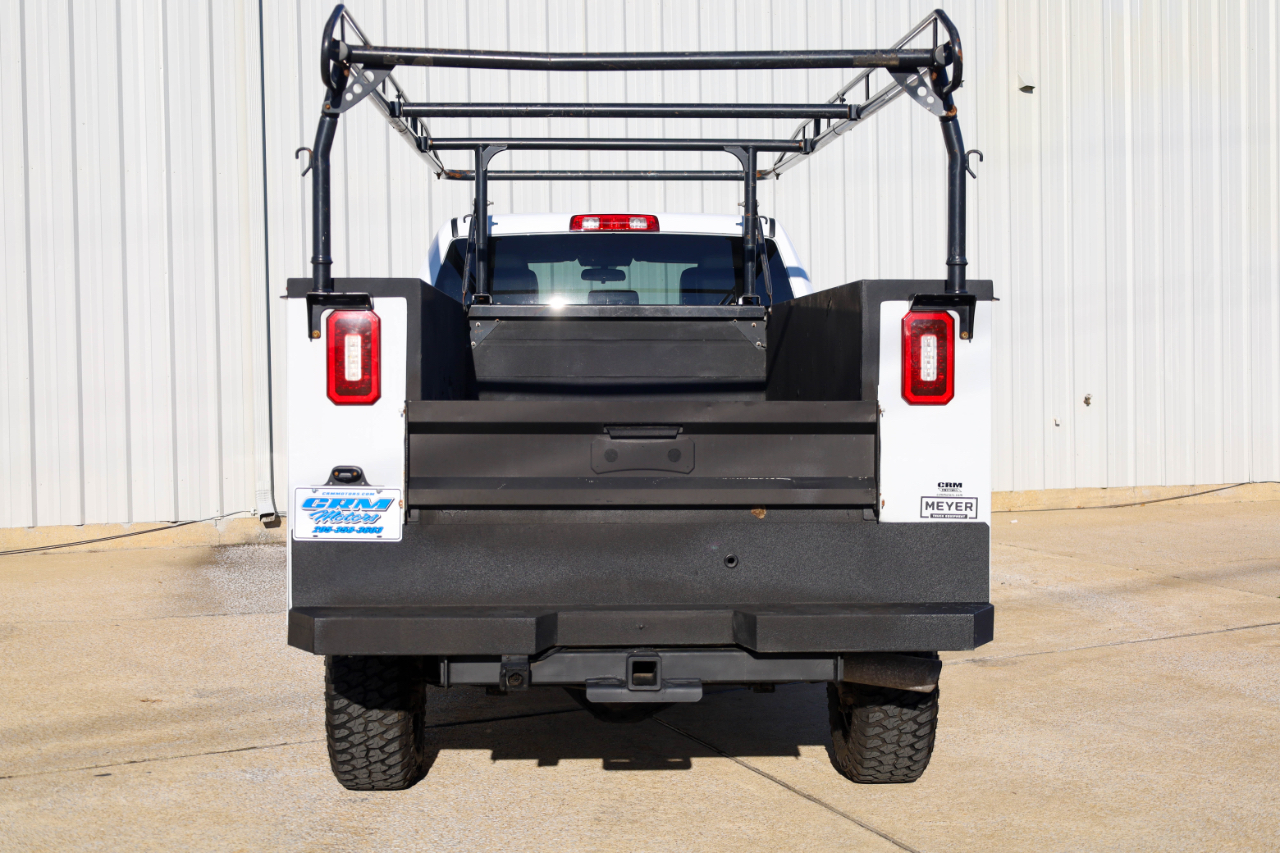 RAM 2500 Tradesman 4x4 Crew Cab 8' Box 2022