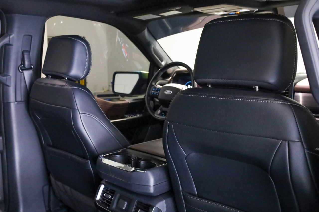 Ford F-150 4WD SuperCrew 145" Lariat 2022