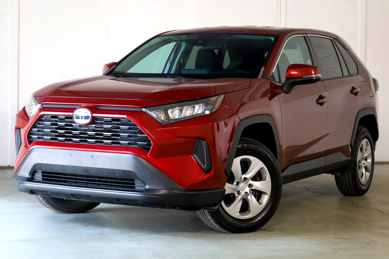 Toyota RAV4 LE AWD (Natl) 2022