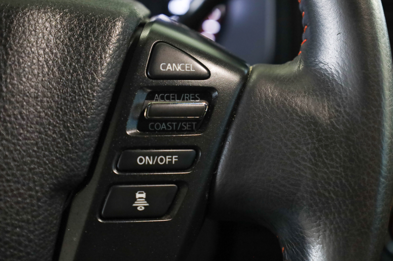 Nissan Titan 4x4 Crew Cab PRO-4X 2021