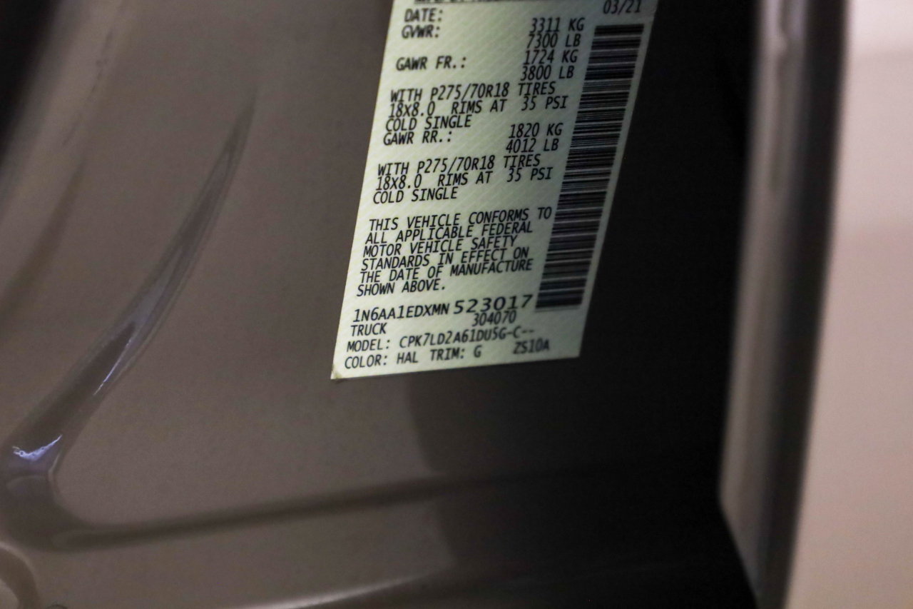 Nissan Titan 4x4 Crew Cab PRO-4X 2021