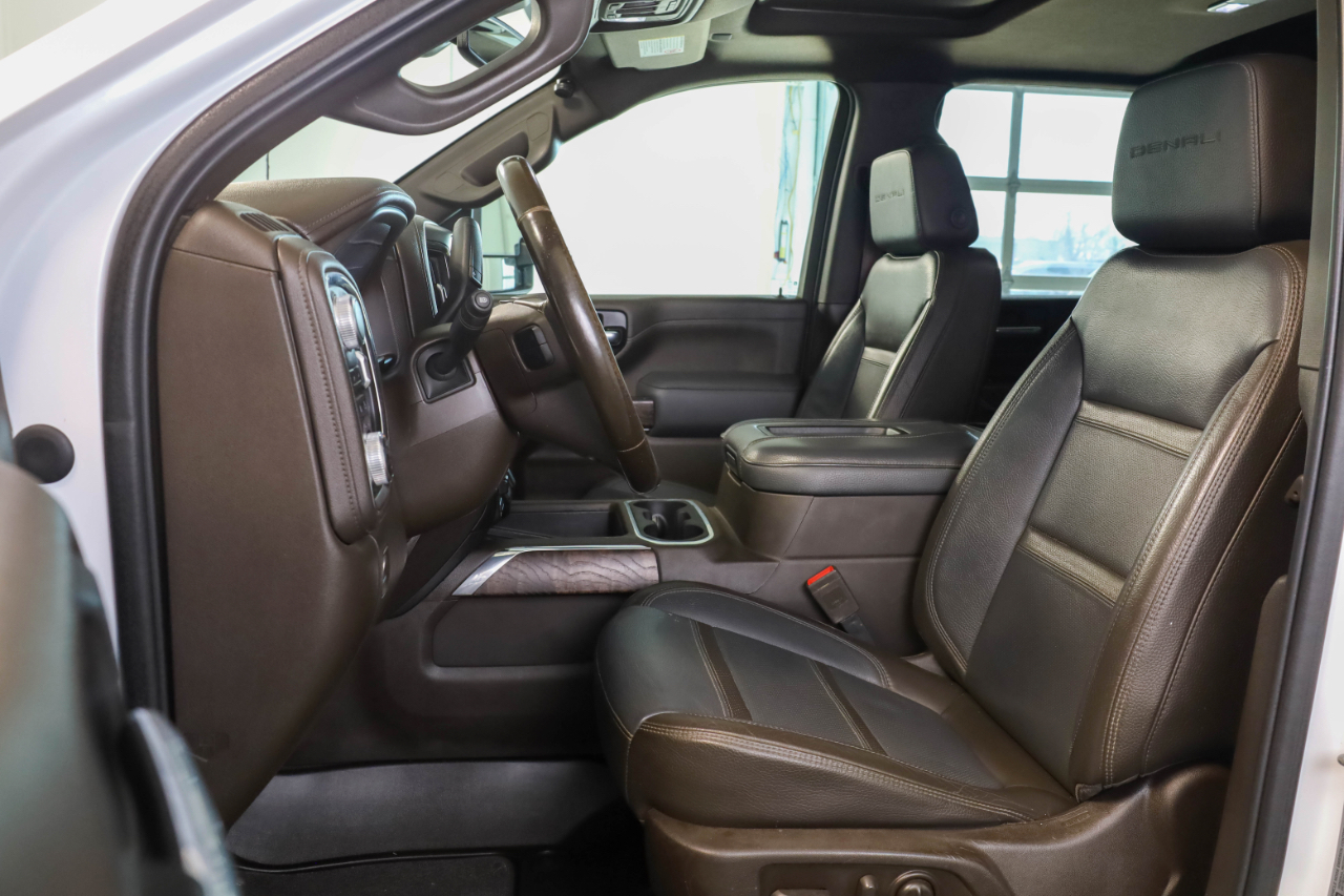 GMC Sierra 2500HD 4WD Crew Cab 159" Denali 2022