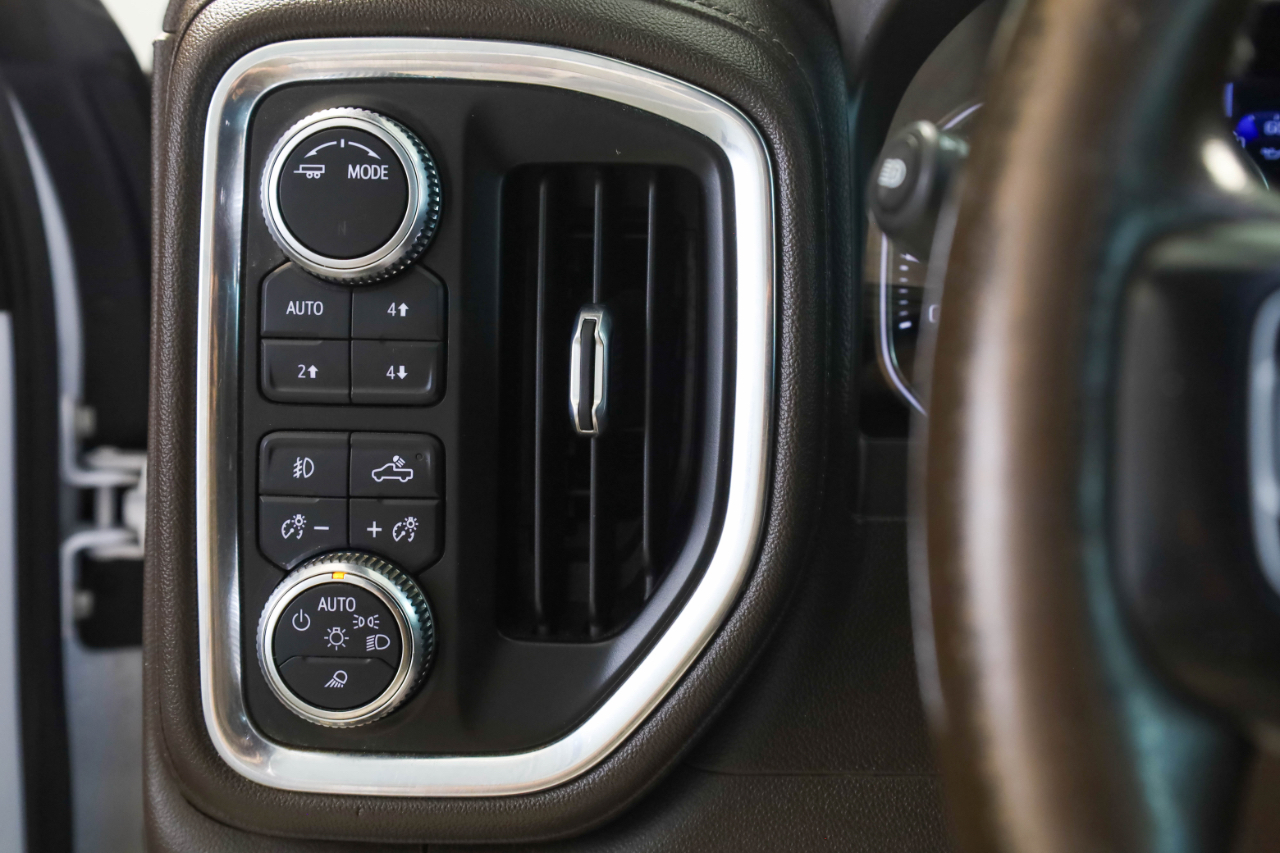 GMC Sierra 2500HD 4WD Crew Cab 159" Denali 2022