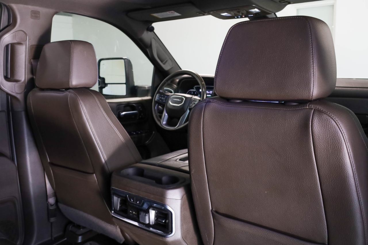 GMC Sierra 2500HD 4WD Crew Cab 159" Denali 2022
