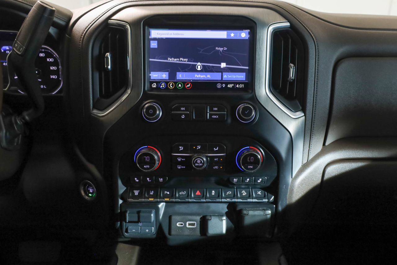 GMC Sierra 2500HD 4WD Crew Cab 159" Denali 2022