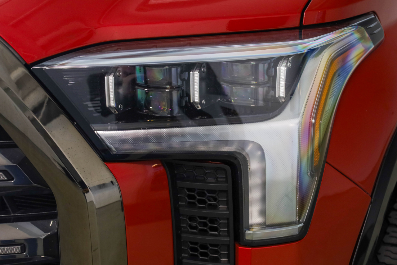 Toyota Tundra 2WD Platinum CrewMax 5.5' Bed (Natl) 2022