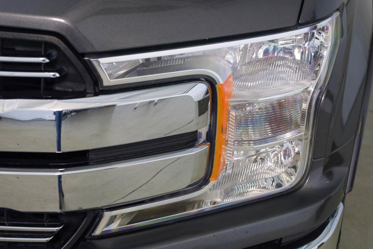 Ford F-150 SuperCrew 150" Lariat 4WD 2019