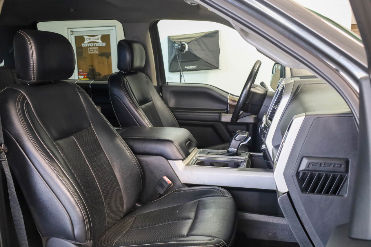 Ford F-150 SuperCrew 150" Lariat 4WD 2019