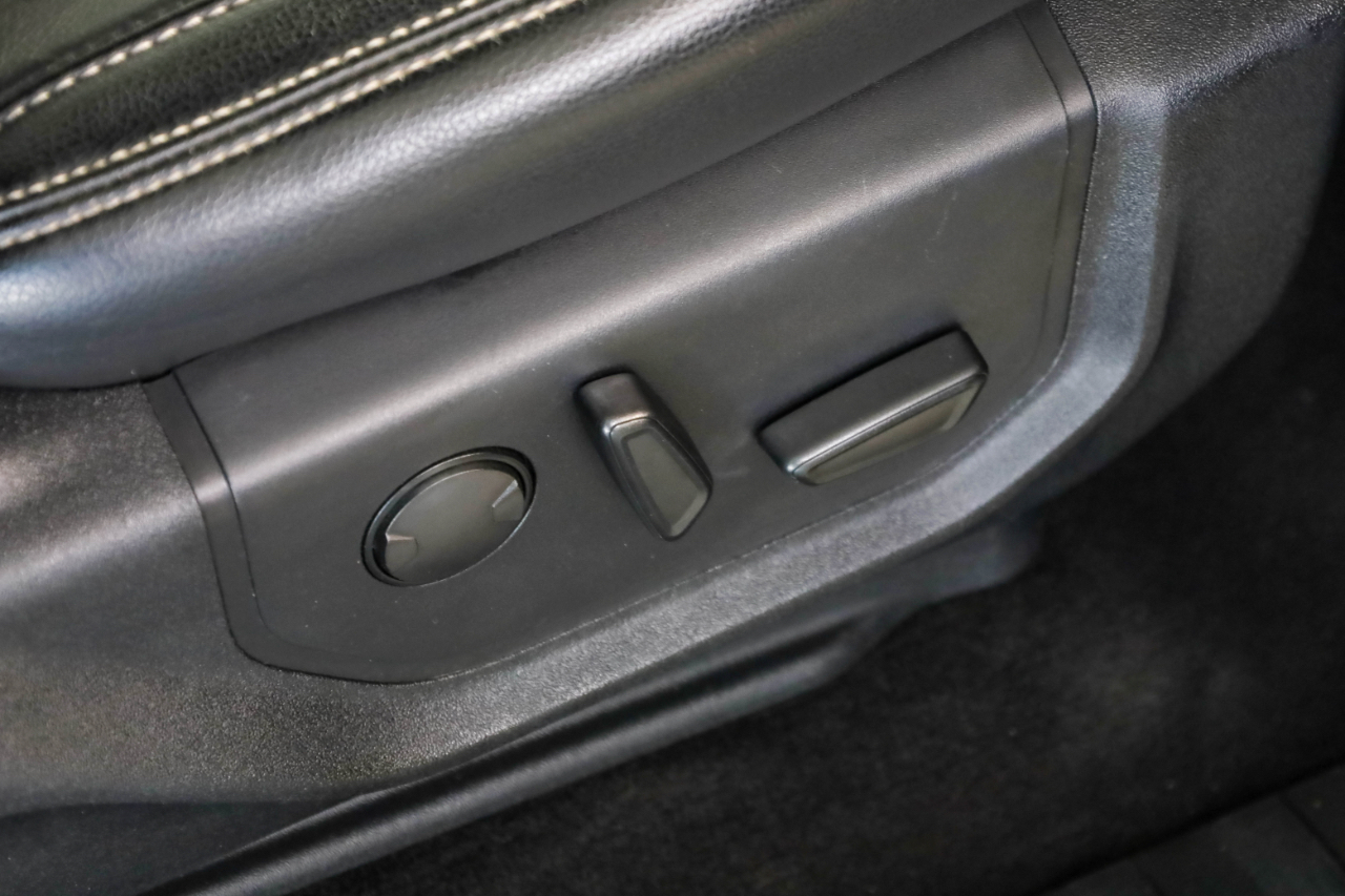 Ford F-150 SuperCrew 150" Lariat 4WD 2019