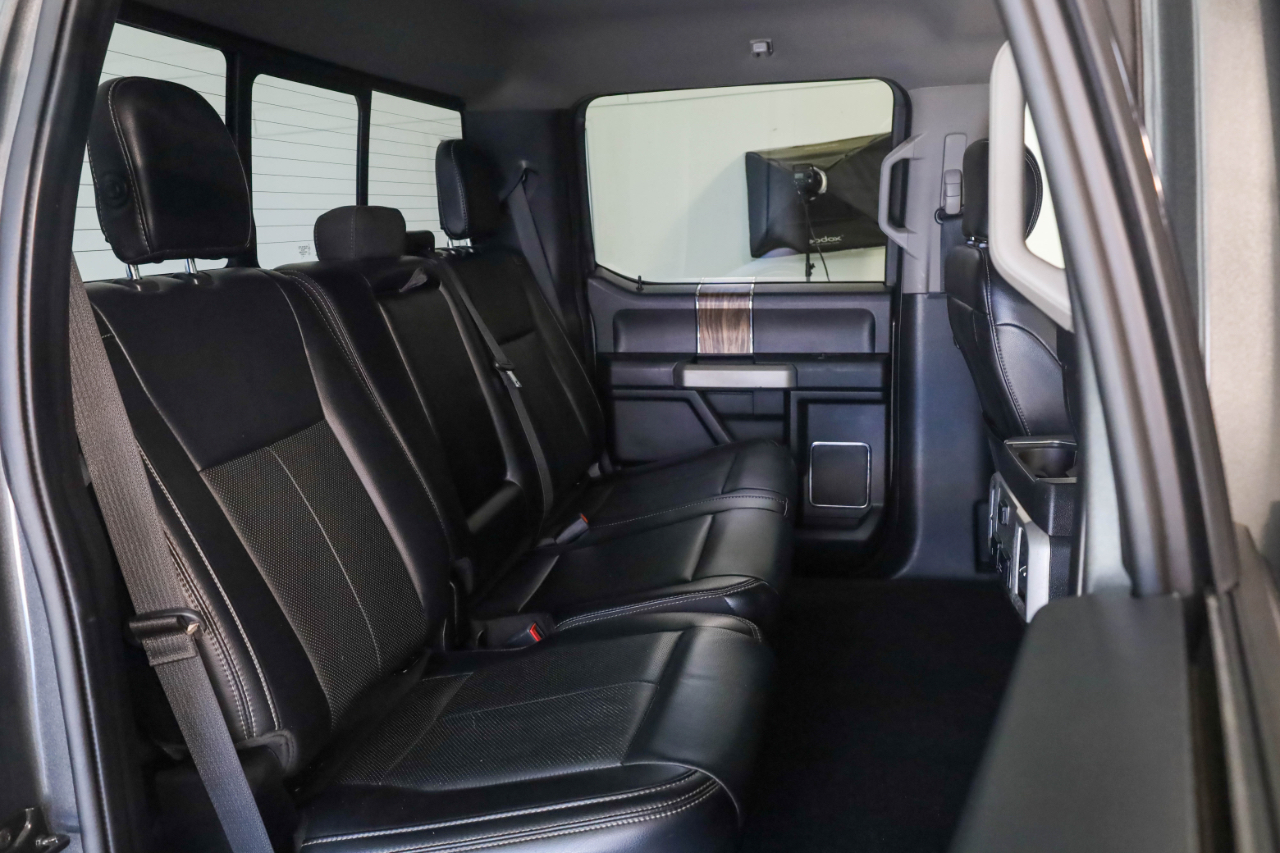 Ford F-150 SuperCrew 150" Lariat 4WD 2019