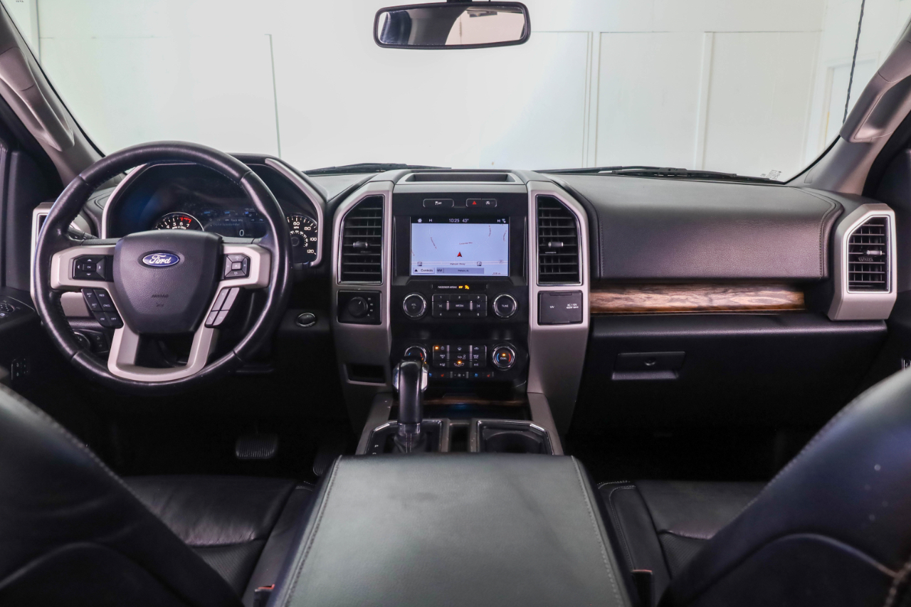 Ford F-150 SuperCrew 150" Lariat 4WD 2019