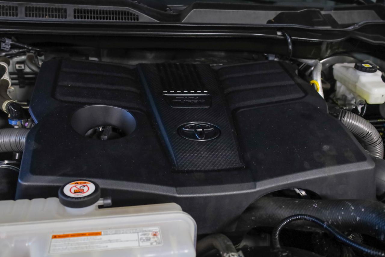 Toyota Tundra 4WD SR5 CrewMax 6.5' Bed (Natl) 2022