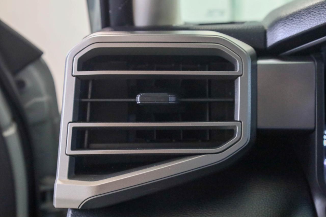 Toyota Tundra 4WD SR5 CrewMax 6.5' Bed (Natl) 2022