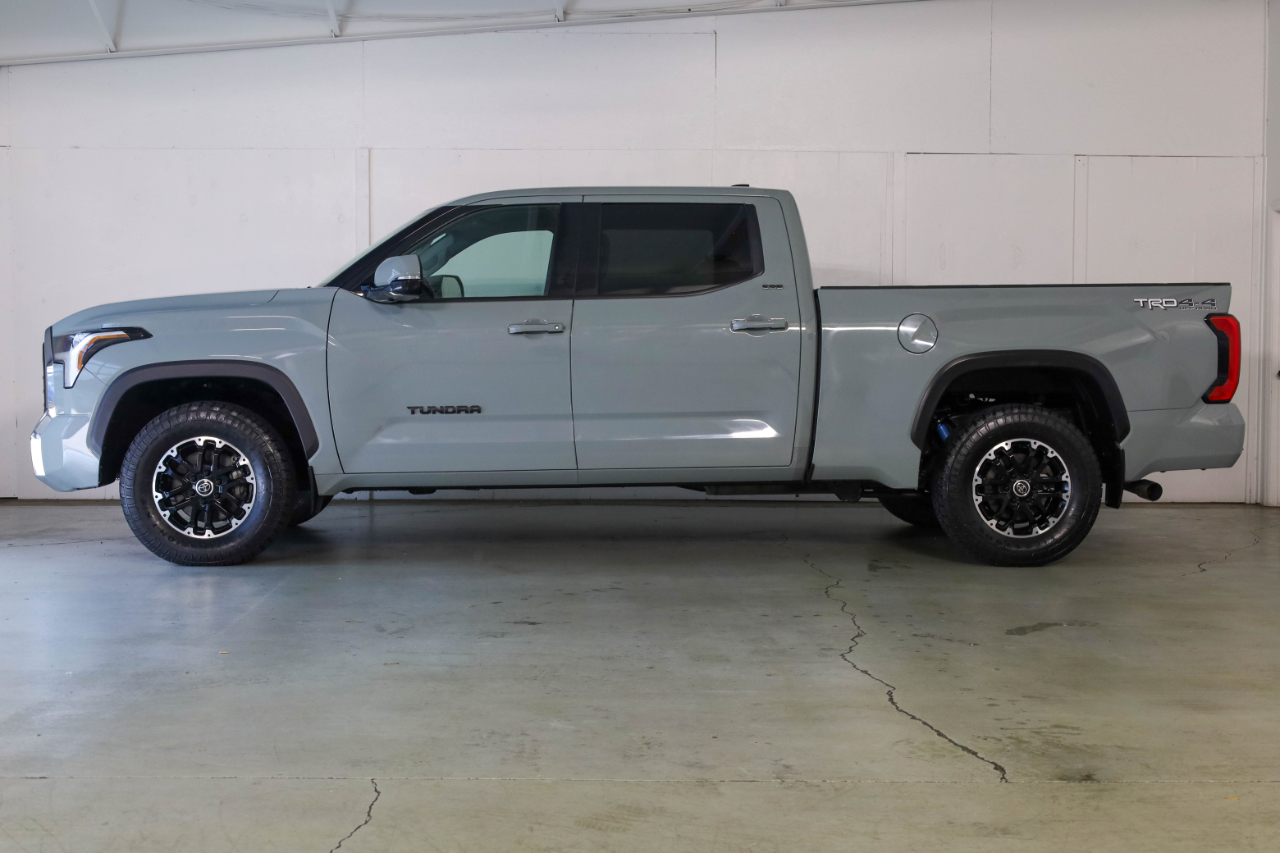 Toyota Tundra 4WD SR5 CrewMax 6.5' Bed (Natl) 2022