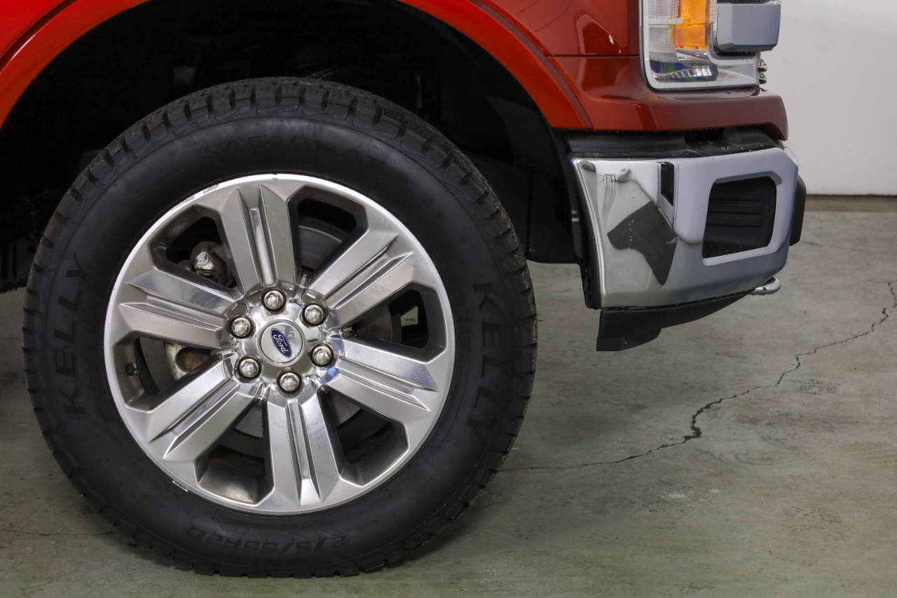 Ford F-150 4WD SuperCrew 145" Lariat 2019