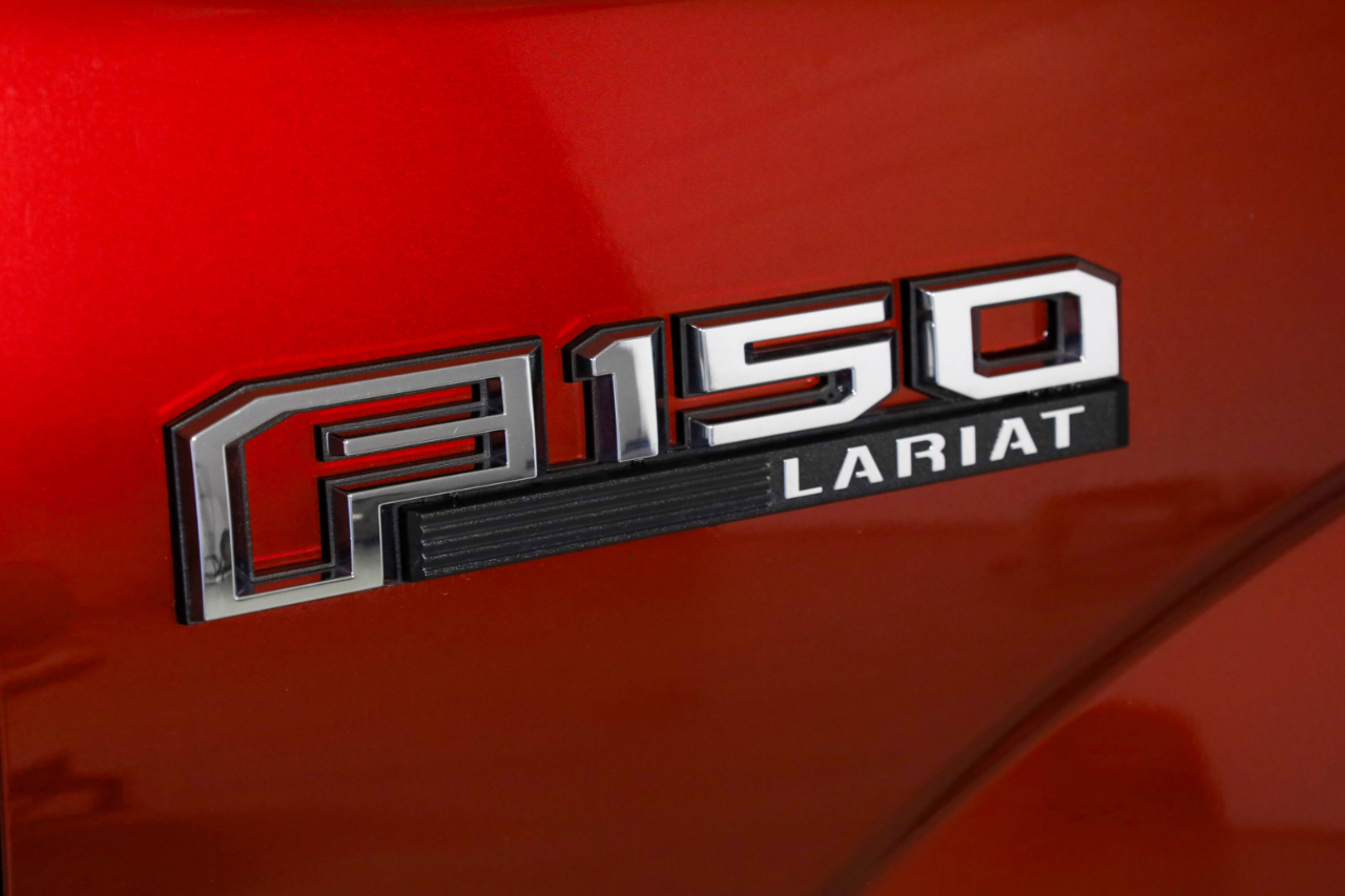 Ford F-150 4WD SuperCrew 145" Lariat 2019