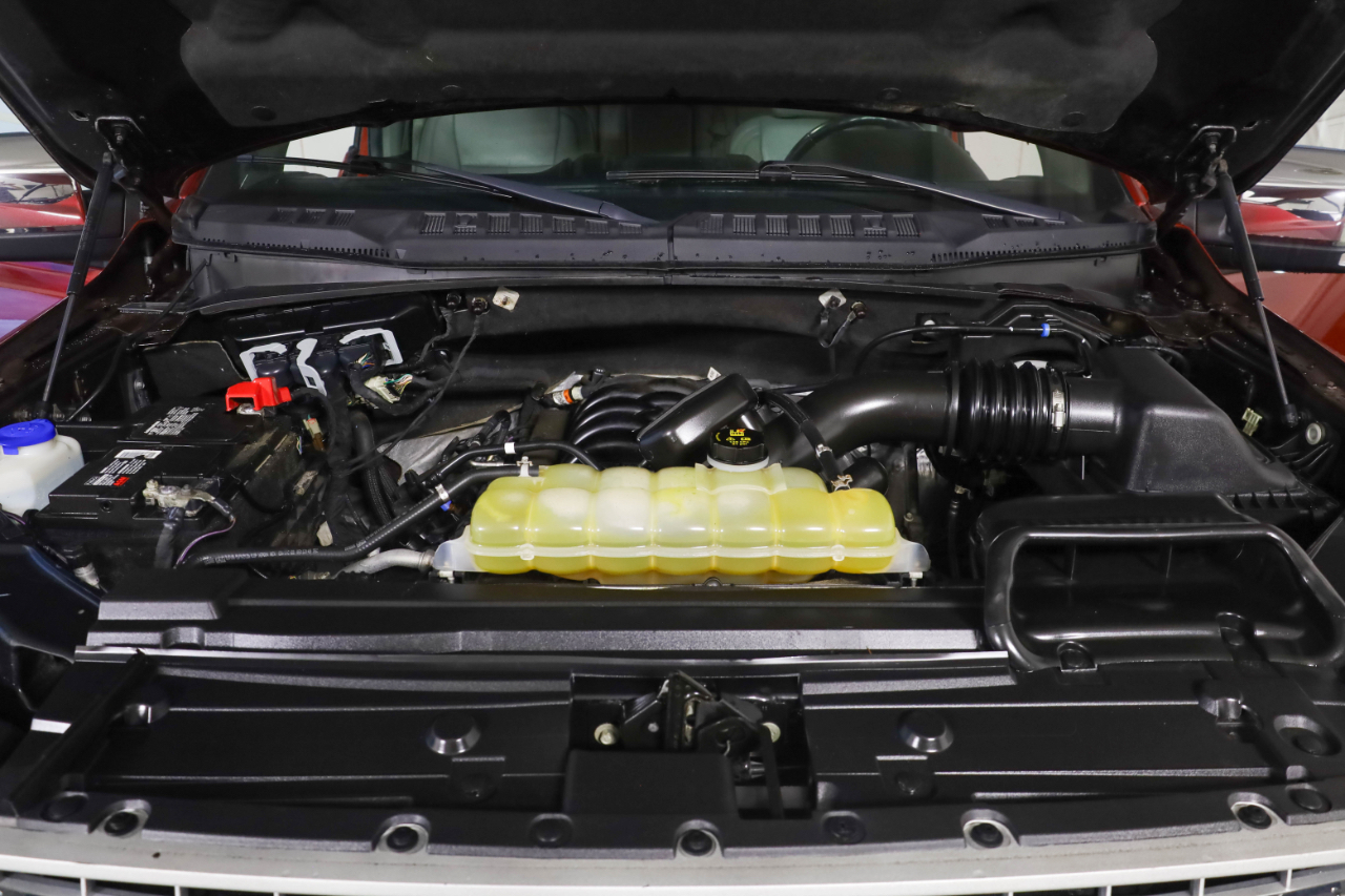 Ford F-150 4WD SuperCrew 145" Lariat 2019