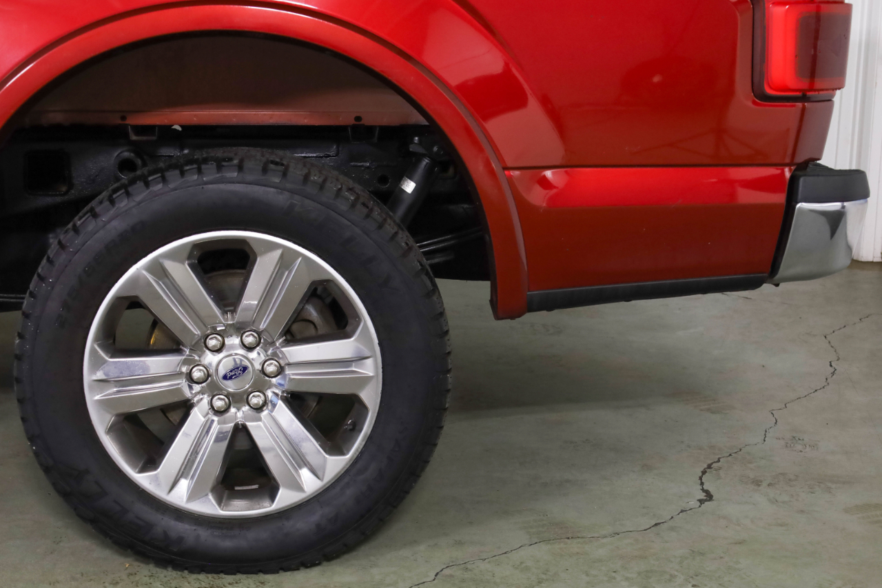 Ford F-150 4WD SuperCrew 145" Lariat 2019