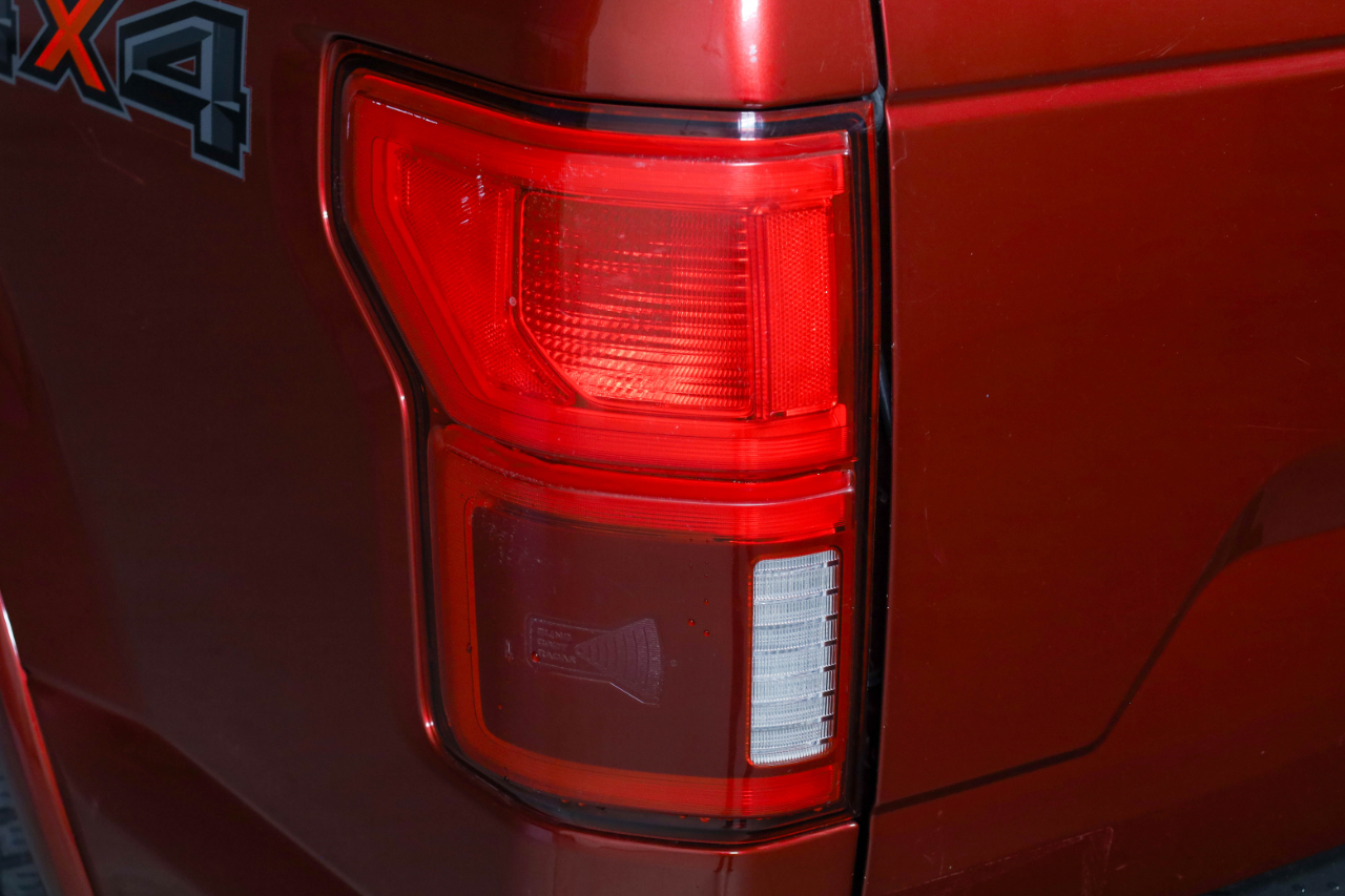 Ford F-150 4WD SuperCrew 145" Lariat 2019