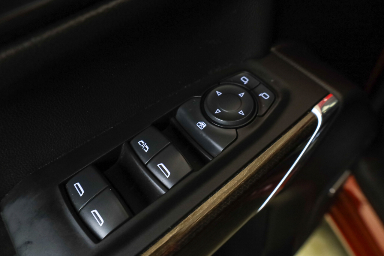 Chevrolet Silverado 1500 4WD Crew Cab 147" LT Trail Boss 2021