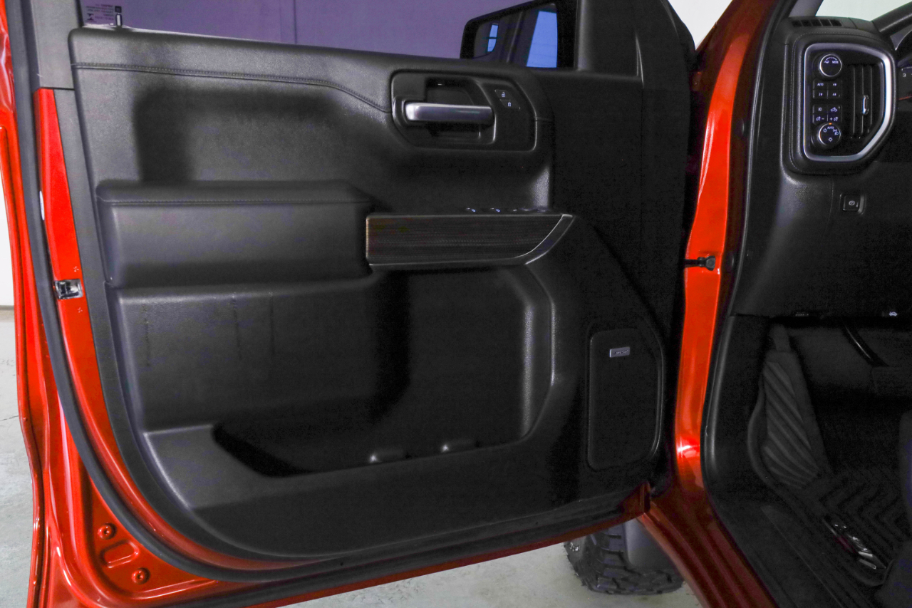 Chevrolet Silverado 1500 4WD Crew Cab 147" LT Trail Boss 2021