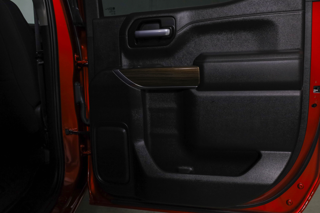 Chevrolet Silverado 1500 4WD Crew Cab 147" LT Trail Boss 2021