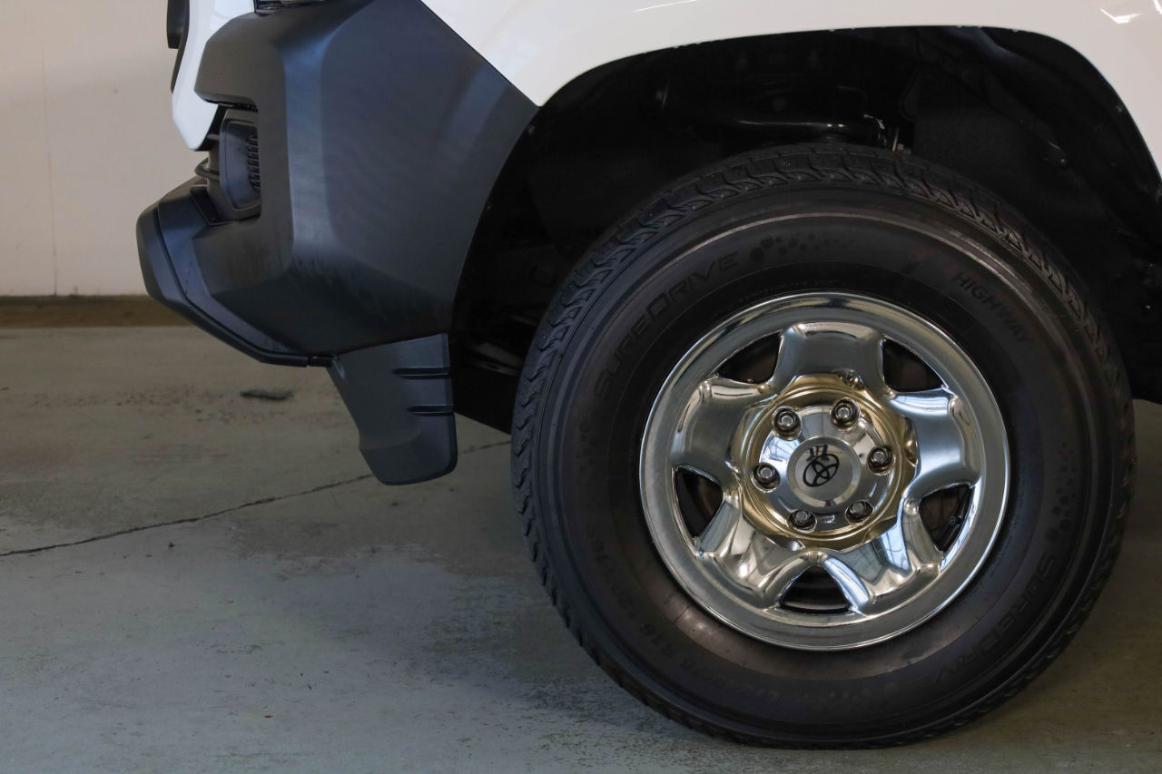 Toyota Tacoma 2WD SR Access Cab 6' Bed I4 AT (Natl) 2022