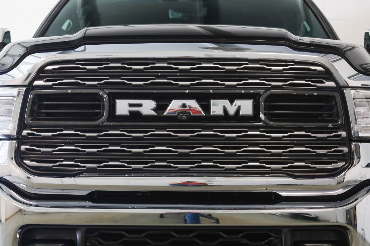 RAM 2500 Limited 4x4 Crew Cab 6'4" Box 2022