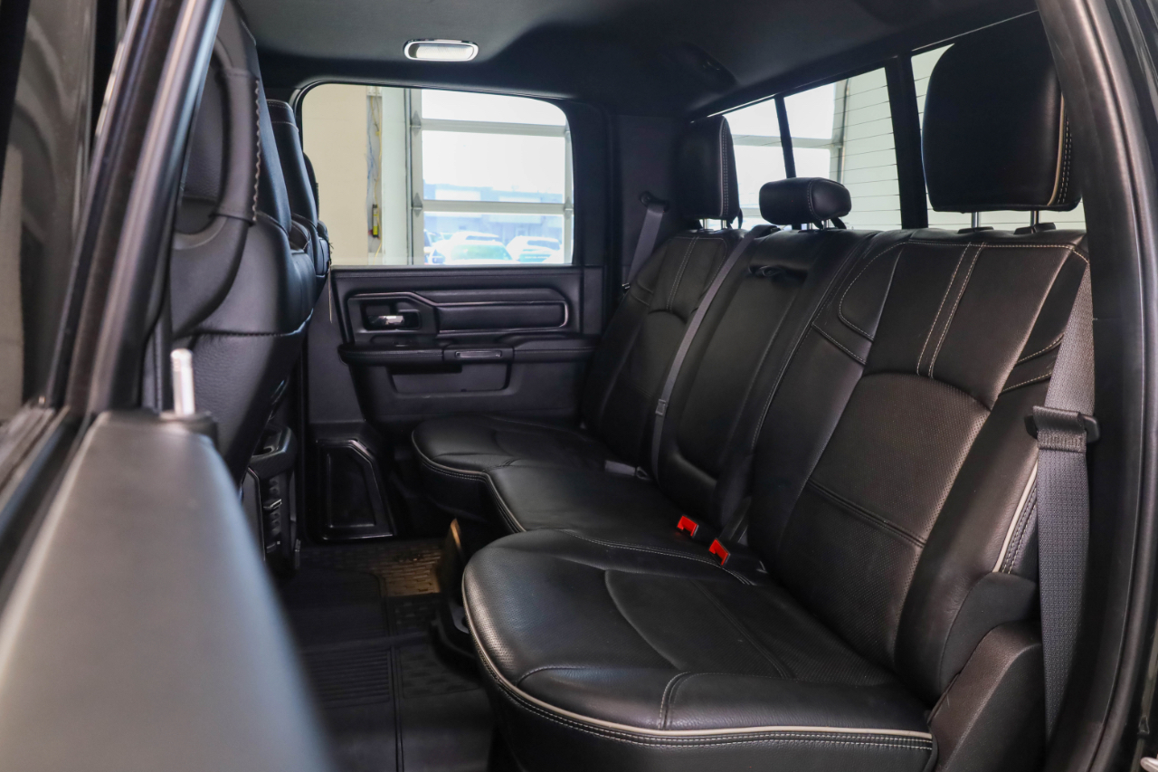 RAM 2500 Limited 4x4 Crew Cab 6'4" Box 2022