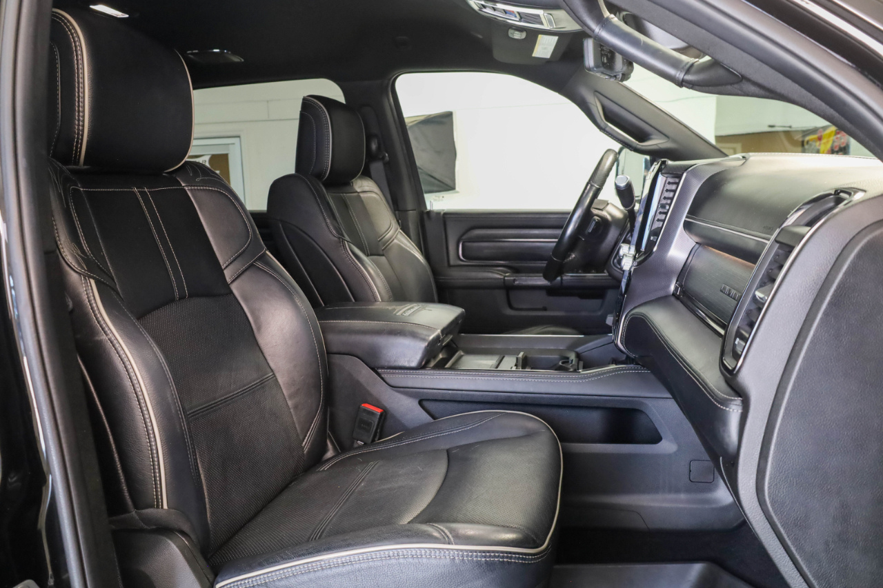 RAM 2500 Limited 4x4 Crew Cab 6'4" Box 2022