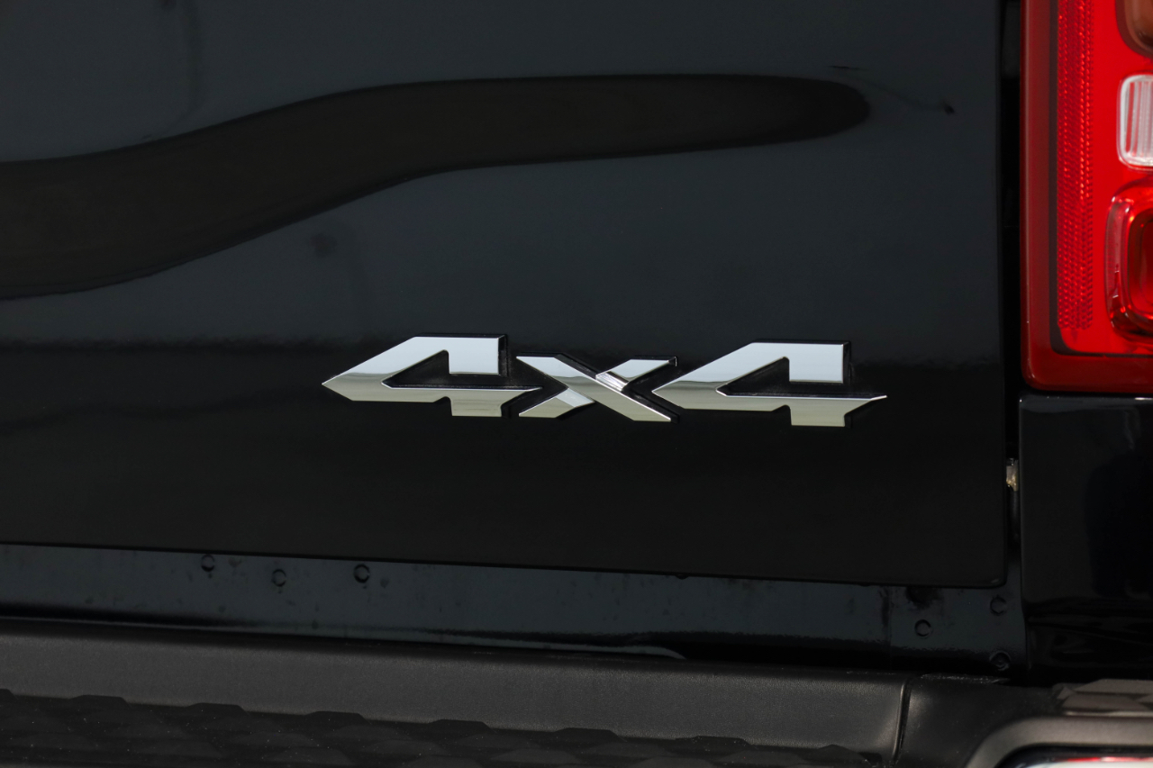 RAM 2500 Limited 4x4 Crew Cab 6'4" Box 2022