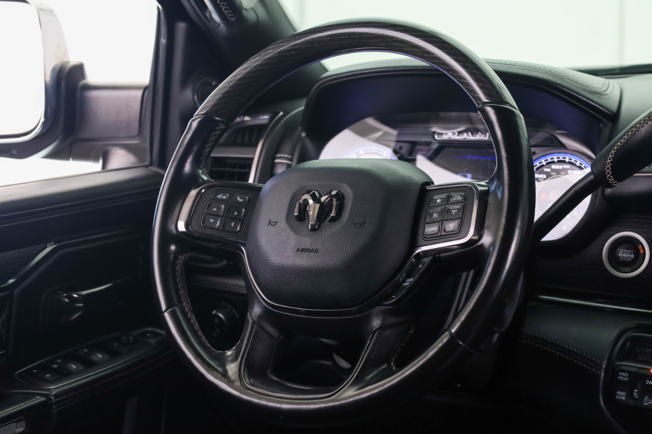 RAM 2500 Limited 4x4 Crew Cab 6'4" Box 2022