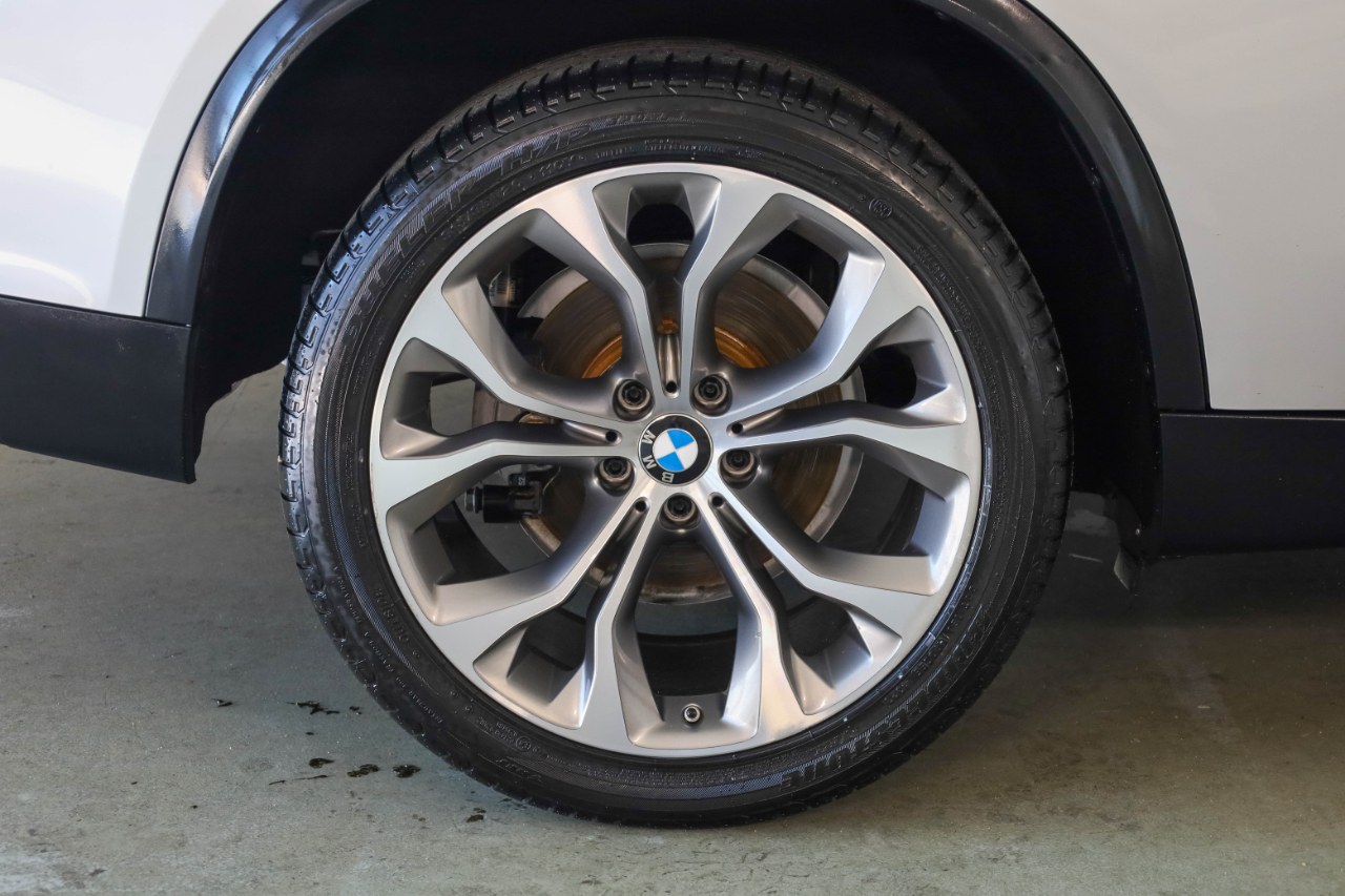 BMW X5 xDrive35i Sports Activity Vehicle 2017
