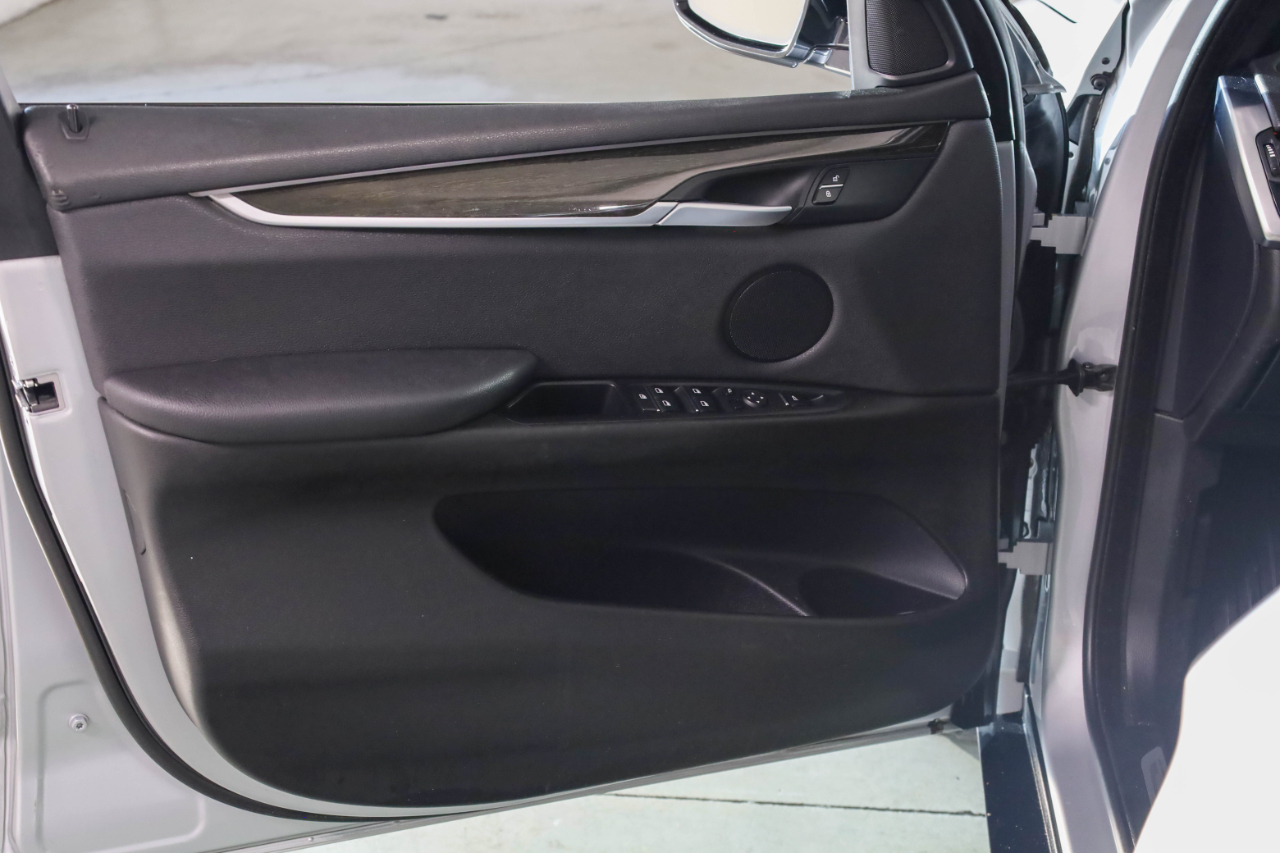 BMW X5 xDrive35i Sports Activity Vehicle 2017